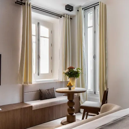 Luxury 2p - Monceau 8th Párizs